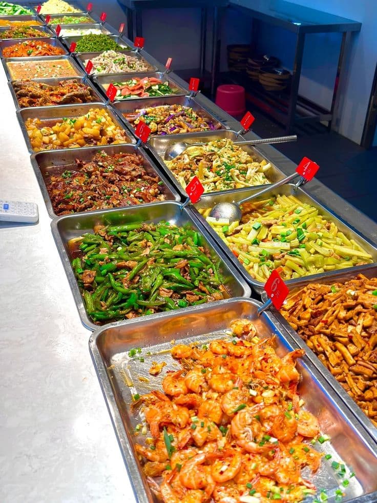 Catering counter with multiple dishes